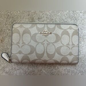 Coach Medium Zip Around Wallet in Signature Canvas